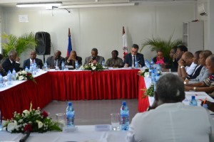 Ce 29 mai 2014, la Société Nationale de la Croix-Rouge Haitienne célèbre ses 82 ans. Le conseil de gouvernance, sous la présidence du Dr Guiteau Jean-Pierre s’est réuni dans la matinée.  